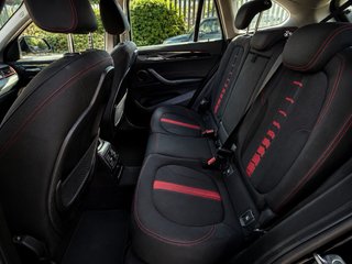BMW X1 Sport Line | Automático | Faros LED