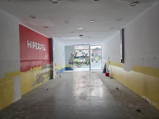 Local comercial en alquiler en A Ponte en Ourense