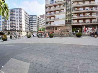 Local comercial en alquiler en Santutxu en Bilbao
