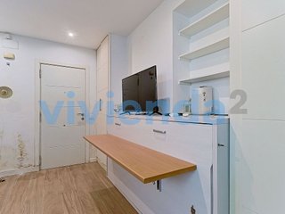 Local comercial en venta en Pinar del Rey en Madrid