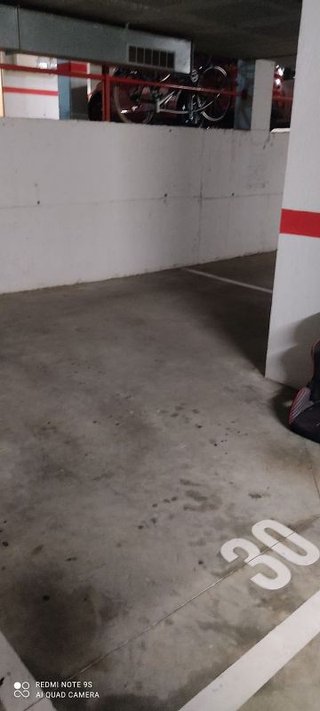 Garaje en venta en Cementiri Vell en Terrassa