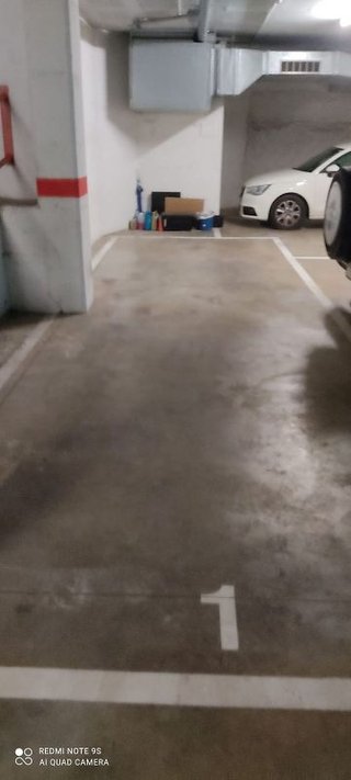 Garaje en venta en Cementiri Vell en Terrassa