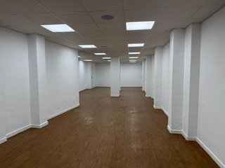 Local comercial en alquiler en San Gil en Sevilla