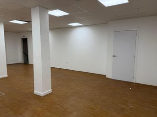 Local comercial en alquiler en San Gil en Sevilla
