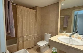 Piso en venta en Nueva Andalucía centro en Marbella