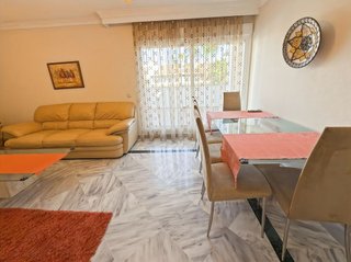Ático en venta en Nueva Andalucía centro en Marbella