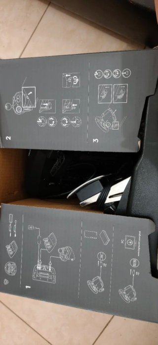 Volante Logitech G923 SE con Shifter