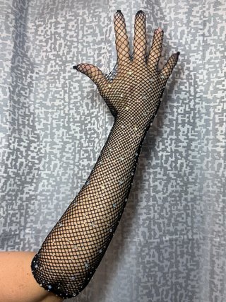 Guantes largos de rejilla con pedrería