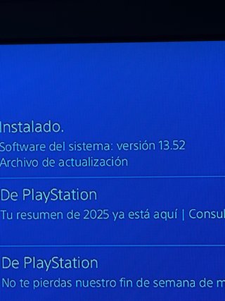 PS4 (PlayStation 4) Negra + TopSpin 25