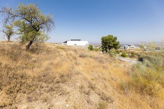 Terreno en venta en Altos de la Zubia en Zubia (La)