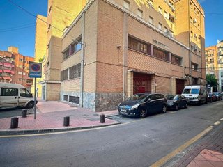 Local comercial en venta en El Carmen en Murcia
