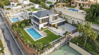 Terreno en venta en Torrequebrada en Benalmádena