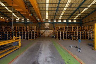 Nave industrial en alquiler en Juan de la Cierva en Getafe