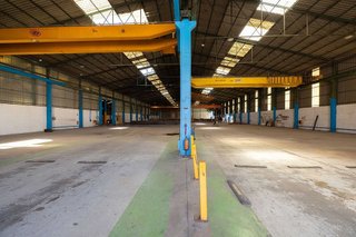 Nave industrial en alquiler en Juan de la Cierva en Getafe