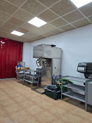 Local comercial en venta en El Castell-Poble Vell en Castelldefels