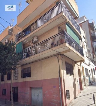 Local comercial en venta en La Salut - Lloreda en Badalona