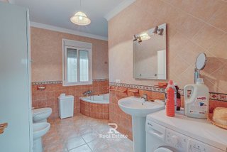 Chalet en alquiler en Sayalonga