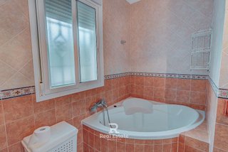 Chalet en alquiler en Sayalonga