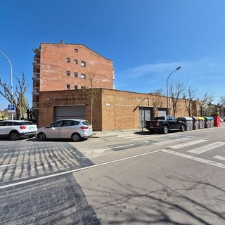 Local comercial en venta en Llevant en Igualada
