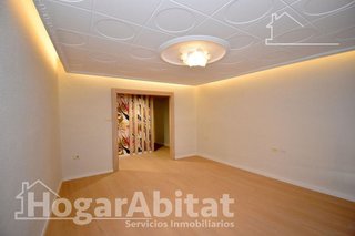 Piso en venta en Piscinas en Villarreal
