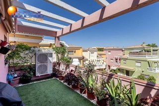 Casa adosada en venta en Bola de Oro - Serrallo en Granada