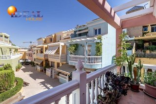 Casa adosada en venta en Bola de Oro - Serrallo en Granada