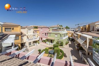 Casa adosada en venta en Bola de Oro - Serrallo en Granada