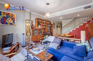 Casa adosada en venta en Bola de Oro - Serrallo en Granada