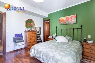 Casa adosada en venta en Bola de Oro - Serrallo en Granada