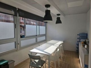 Oficina en alquiler en Les Corts en Barcelona