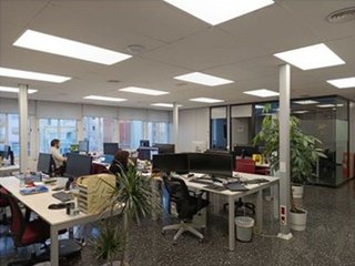 Oficina en alquiler en Les Corts en Barcelona
