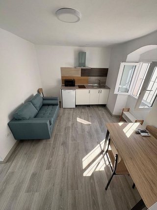 Edificio en venta en Carmona