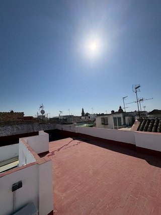 Edificio en venta en Carmona