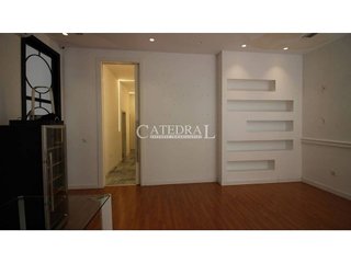 Local comercial en alquiler en Encarnación - Regina en Sevilla
