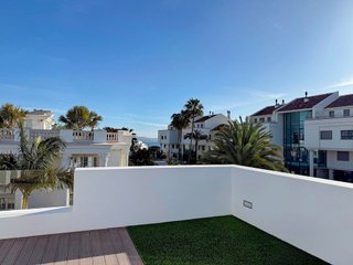 Chalet en alquiler en Lomas de Marbella Club - Puente Romano en Marbella