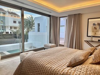 Chalet en alquiler en Lomas de Marbella Club - Puente Romano en Marbella