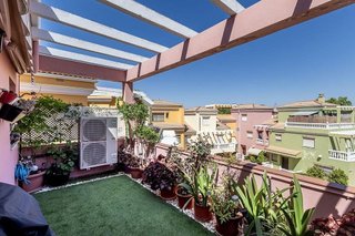 Casa adosada en venta en Bola de Oro - Serrallo en Granada