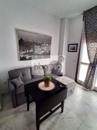 Estudio en alquiler en Parque Alcosa - Jardines del Edén en Sevilla