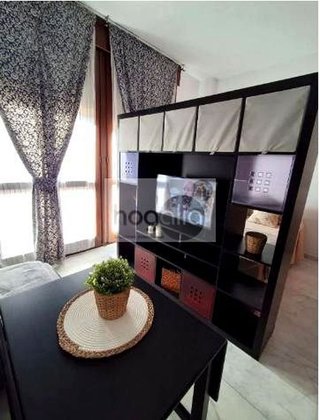 Estudio en alquiler en Parque Alcosa - Jardines del Edén en Sevilla