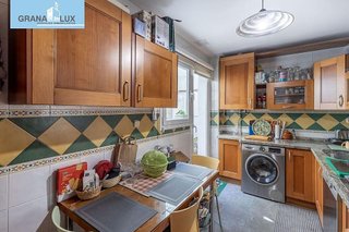 Casa adosada en venta en Bola de Oro - Serrallo en Granada