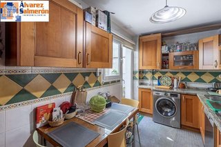 Casa adosada en venta en Bola de Oro - Serrallo en Granada