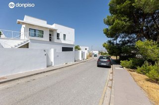 Terreno en venta en Altos de la Zubia en Zubia (La)