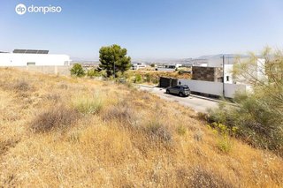 Terreno en venta en Altos de la Zubia en Zubia (La)