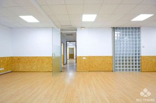 Oficina en alquiler en La Dreta de l'Eixample en Barcelona