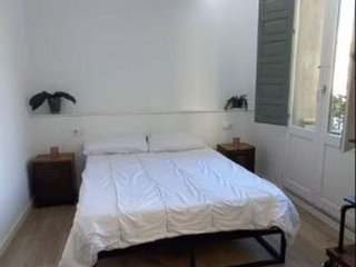 Piso en venta en El Raval en Barcelona