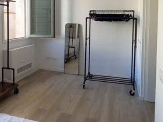 Piso en venta en El Raval en Barcelona