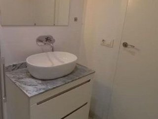 Piso en venta en El Raval en Barcelona