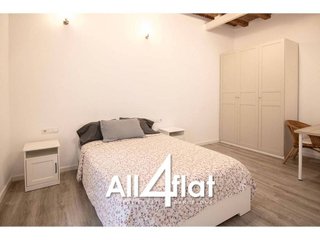 Piso en alquiler en El Raval en Barcelona