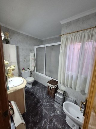 Casa adosada en venta en Bullas