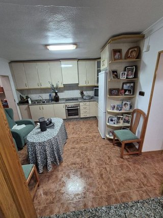 Casa adosada en venta en Bullas